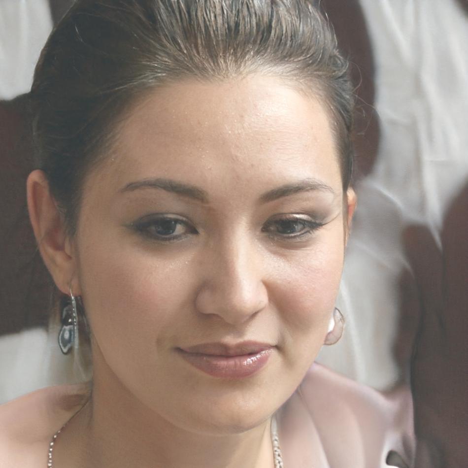 Retrato profesional de Esperanza Montero